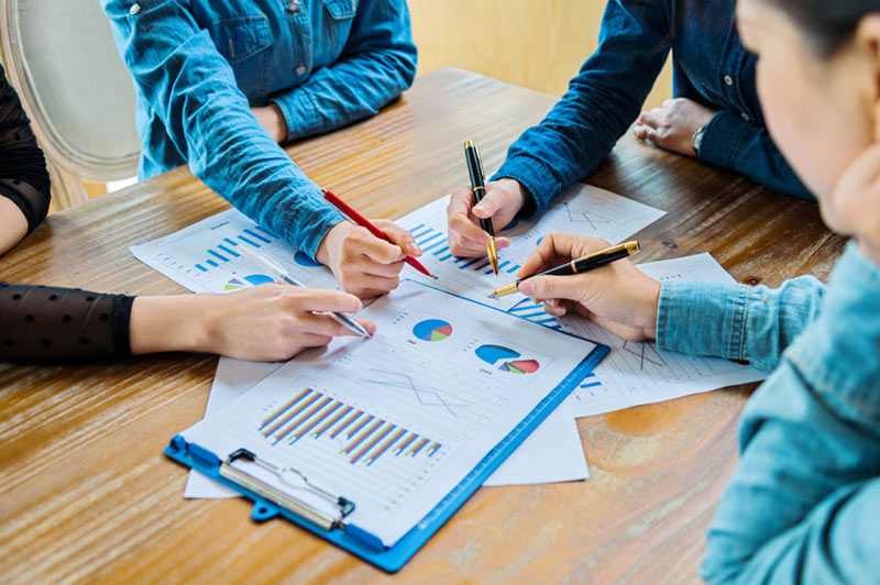 How Customized Expense Features Can Help Improve Your Business' Spending Habits how customized expense features can help improve your business spending habits